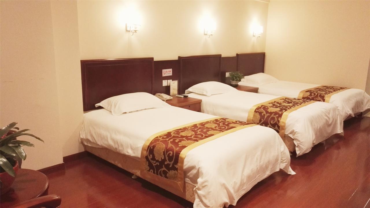 Greentree Inn Shandong Jinan Gaoxin District South Gongye Road Middle Aoti Road Express Hotel Екстер'єр фото
