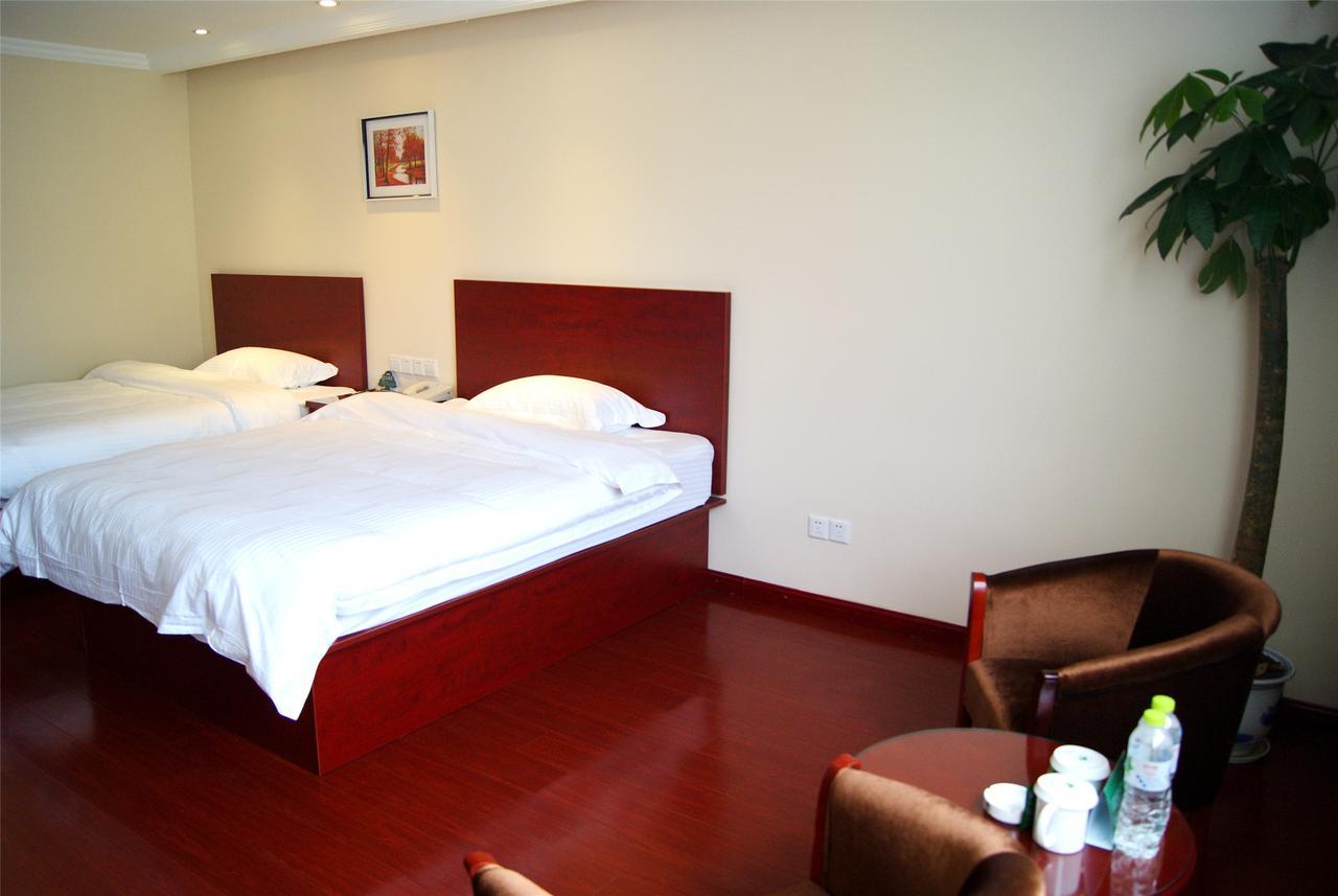 Greentree Inn Shandong Jinan Gaoxin District South Gongye Road Middle Aoti Road Express Hotel Екстер'єр фото